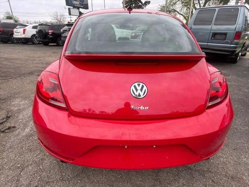 2014 Volkswagen Beetle DSG 2.0T R-Line w/Sound/Nav