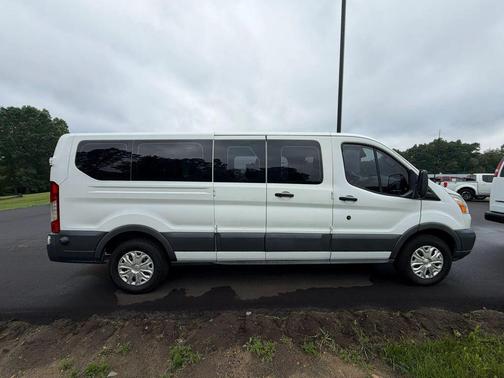 Oxford White 2018 Ford Transit-350 XLT