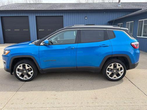 Laser Blue Pearlcoat 2020 Jeep Compass Limited