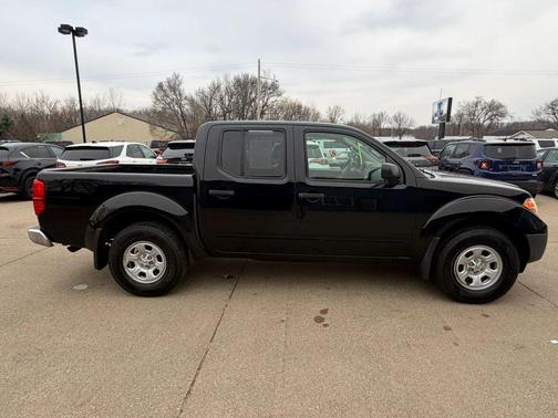 2014 Nissan Frontier S