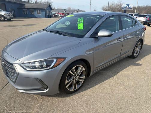 2017 Hyundai ELANTRA Limited