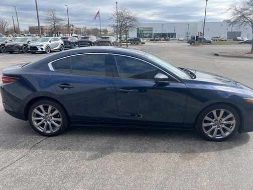 2019 Mazda Mazda3 FWD w/Premium Package