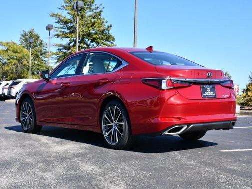 2025 Lexus ES 350 Base