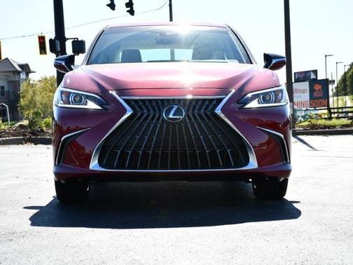 2025 Lexus ES 350 Base