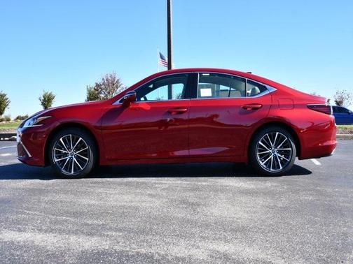 2025 Lexus ES 350 Base