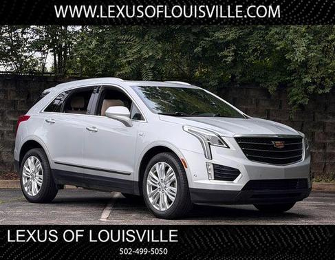 Radiant Silver Metallic 2018 Cadillac XT5 Premium Luxury