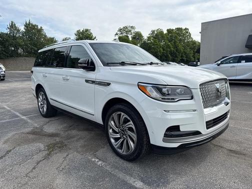 2022 Lincoln Navigator Reserve