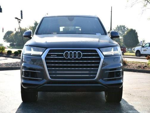 2019 Audi Q7 55 Prestige