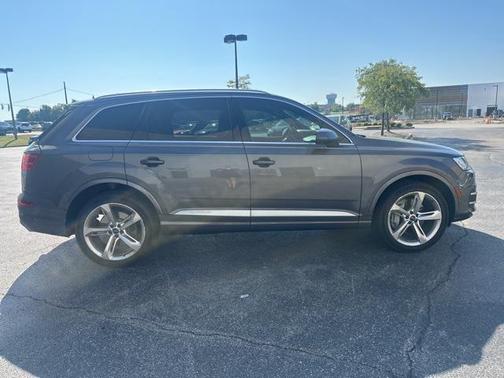 2019 Audi Q7 55 Prestige