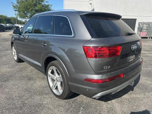2019 Audi Q7 55 Prestige