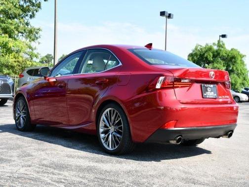 2015 Lexus IS 250 Crafted Line