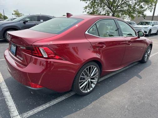 2015 Lexus IS 250 Crafted Line