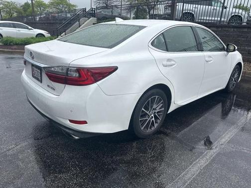 2016 Lexus ES 350 Base
