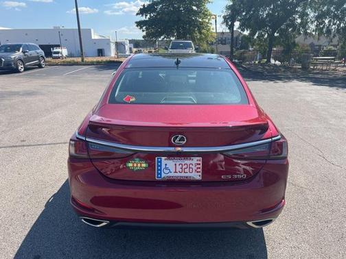 2024 Lexus ES 350 Ultra Luxury