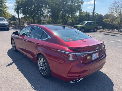 2024 Lexus ES 350 Ultra Luxury