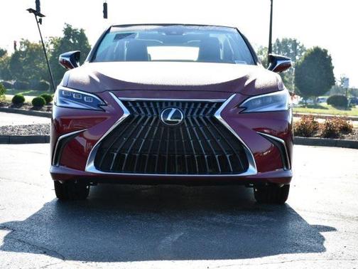 2024 Lexus ES 350 Ultra Luxury