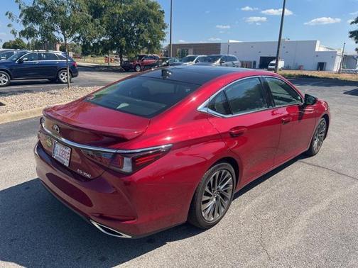 2024 Lexus ES 350 Ultra Luxury