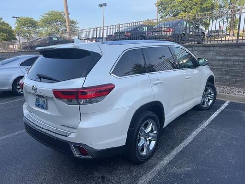 2017 Toyota Highlander Limited