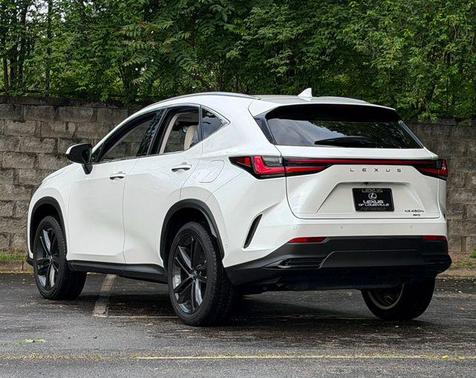 White Pearl 2025 Lexus NX 450h+ Luxury