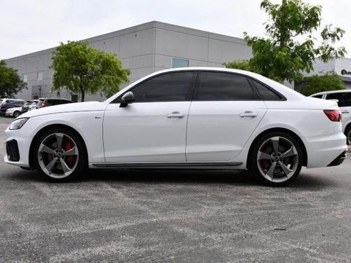 2023 Audi A4 45 S line Premium Plus