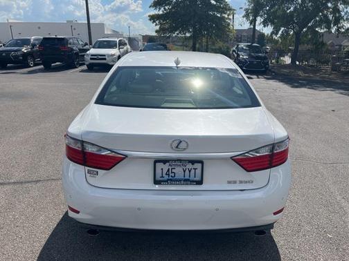 2015 Lexus ES 350 Base