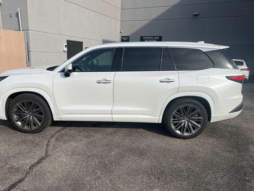 Wind Chill Pearl 2026 Lexus TX 350 Luxury