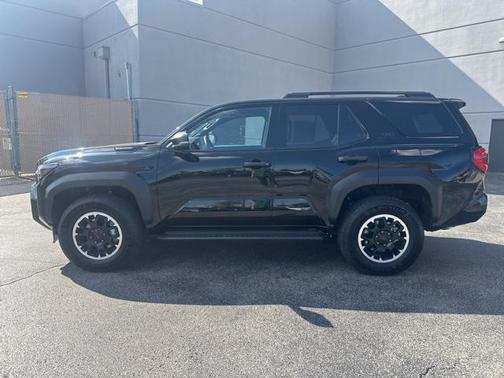 2025 Toyota 4Runner TRD Off Road Premium