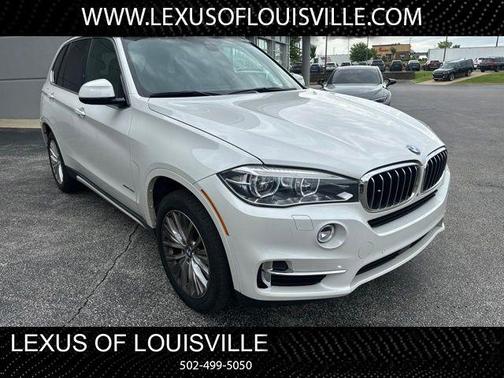 White Metallic 2017 BMW X5 xDrive35i