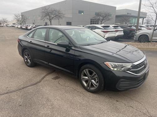 2023 Volkswagen Jetta 1.5T SE