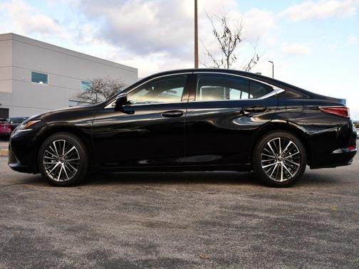 2025 Lexus ES 350 Premium