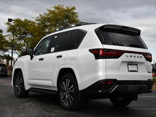 2025 Lexus LX 600 Premium