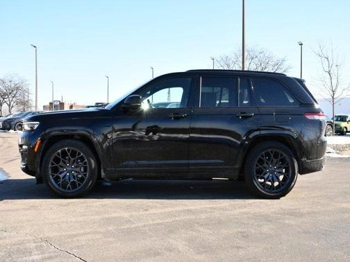 2025 Jeep Grand Cherokee Summit