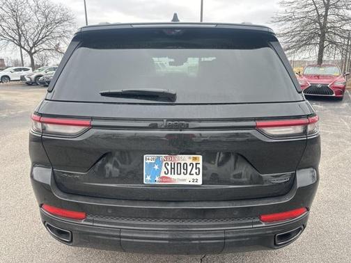 2025 Jeep Grand Cherokee Summit