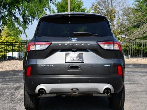 2020 Ford Escape Titanium