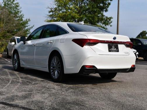 2021 Toyota Avalon Hybrid Limited