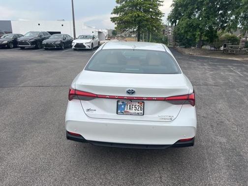 2021 Toyota Avalon Hybrid Limited