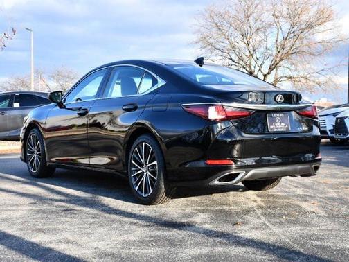 2025 Lexus ES 350 Base