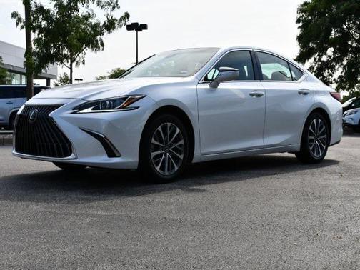 2022 Lexus ES 350 Base
