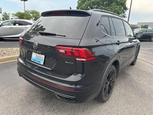 2022 Volkswagen Tiguan 2.0T SE R-Line Black 4MOTION