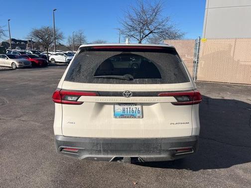 2024 Toyota Grand Highlander Platinum