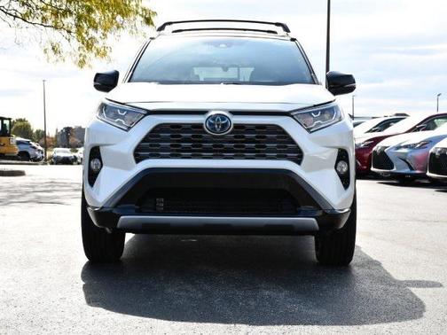 2021 Toyota RAV4 Hybrid SE
