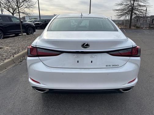 2025 Lexus ES 350 Base