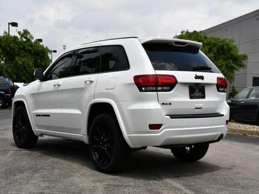 2018 Jeep Grand Cherokee Altitude