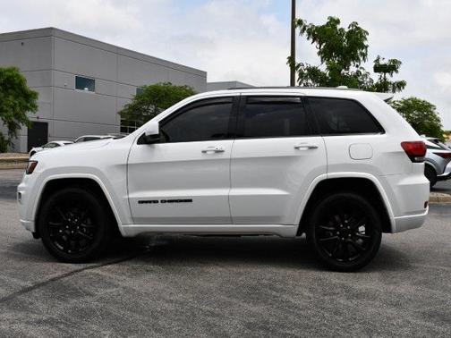 2018 Jeep Grand Cherokee Altitude