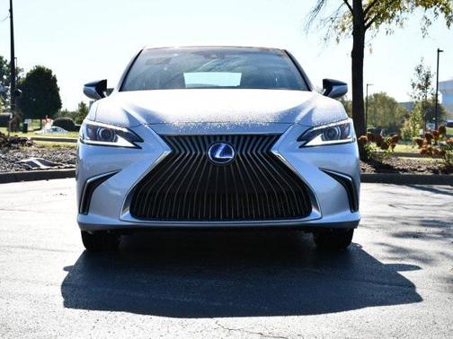 2021 Lexus ES 300h Base