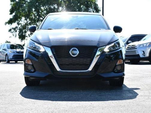 2020 Nissan Altima Platinum VC-Turbo FWD