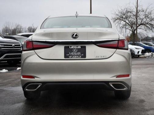 2025 Lexus ES 350 Base