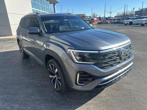 2024 Volkswagen Atlas 2.0T SEL Premium R-Line 4MOTION