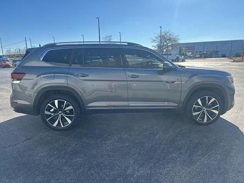 2024 Volkswagen Atlas 2.0T SEL Premium R-Line 4MOTION