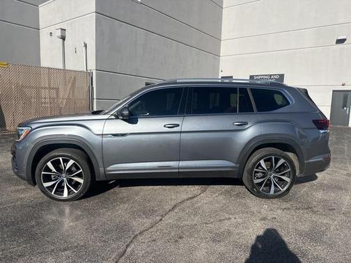 2024 Volkswagen Atlas 2.0T SEL Premium R-Line 4MOTION